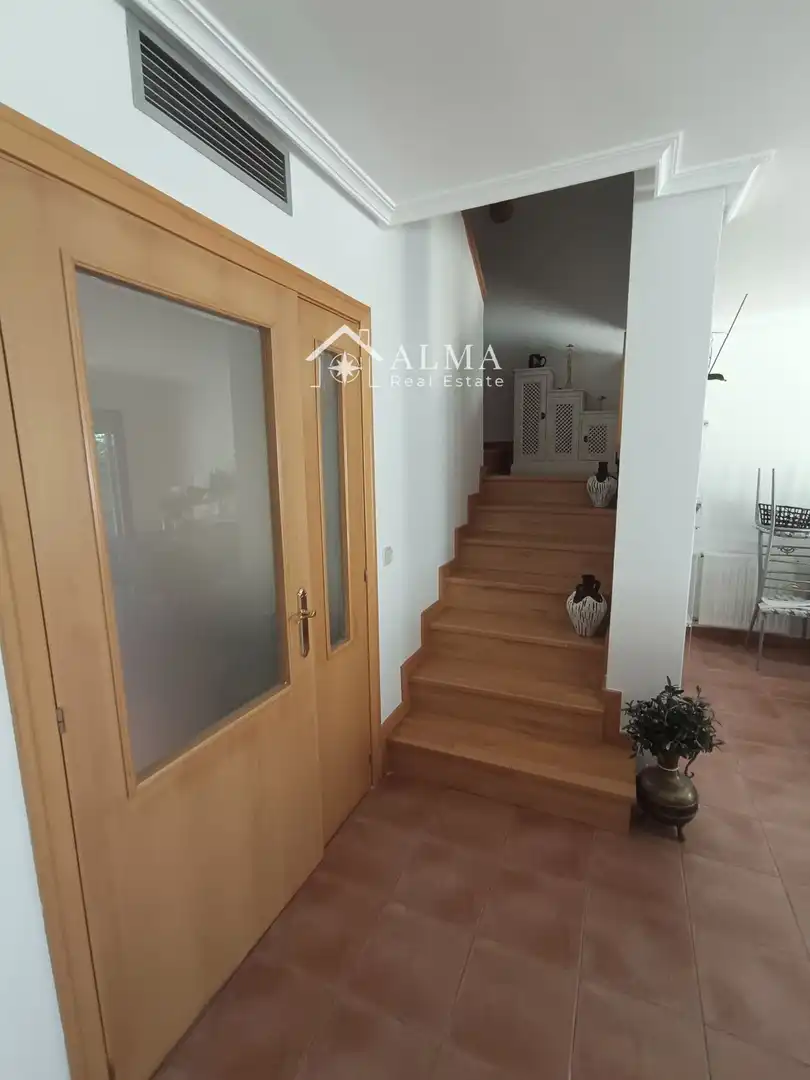 Terraced house with pool for sale in La Montaña - El Cortijo, imagen 26