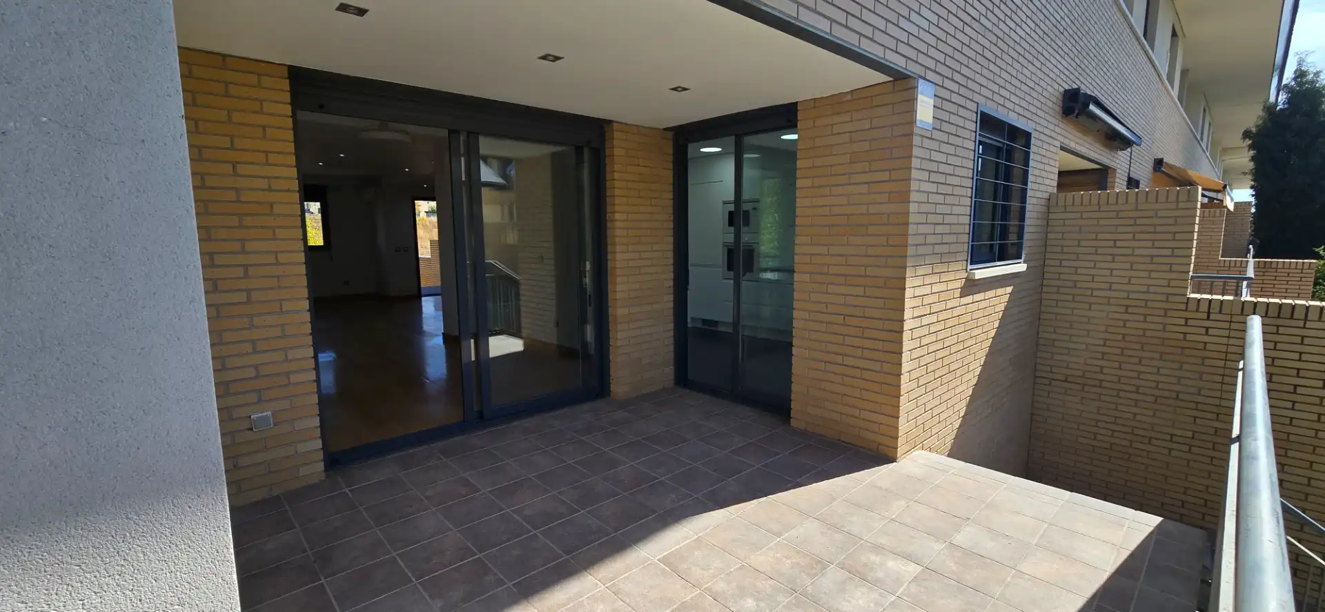 Casa pareada con piscina en venta en Calle de Ibiza, imagen 17