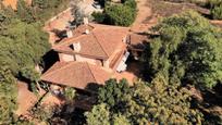 Vista exterior de Casa o xalet en venda en La Selva del Camp amb Aire condicionat, Terrassa i Balcó