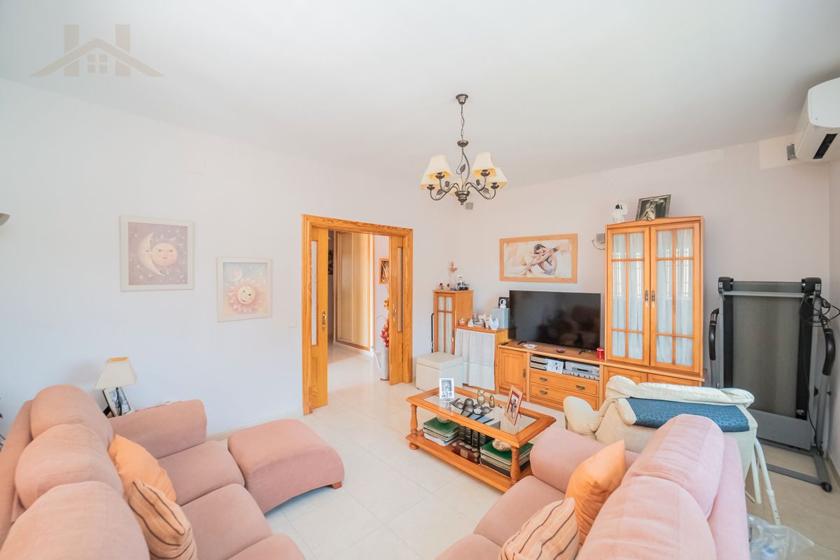 Living room of House or chalet for sale in Santa Cruz del Retamar  with Air Conditioner, Heating and Private garden