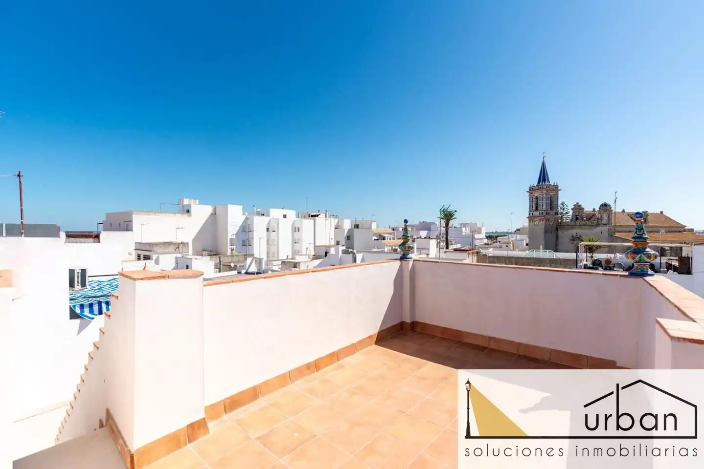 Terrace of Houses for sale in Chipiona  with Private garden
