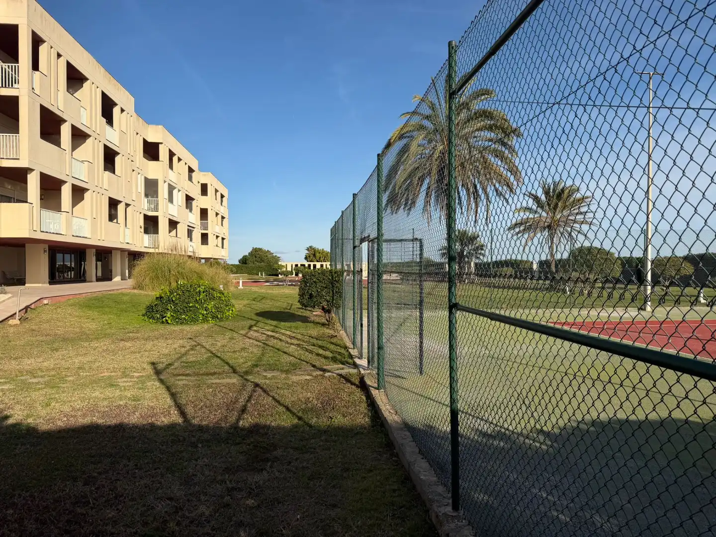 Außenansicht von Wohnung zur Miete in Gavà mit Heizung, Parkett und Terrasse