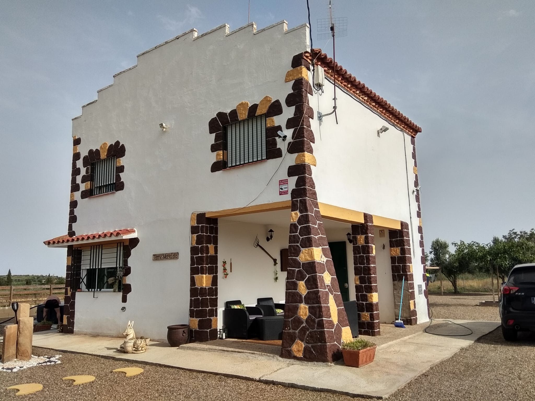 Vista exterior de Casa o xalet en venda en Híjar amb Calefacció, Jardí privat i Traster