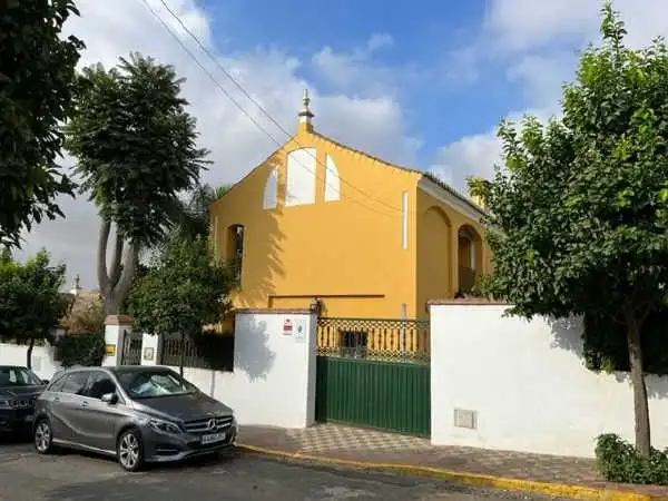 Chalet con piscina en venta en Calle Galera 11, imagen 10