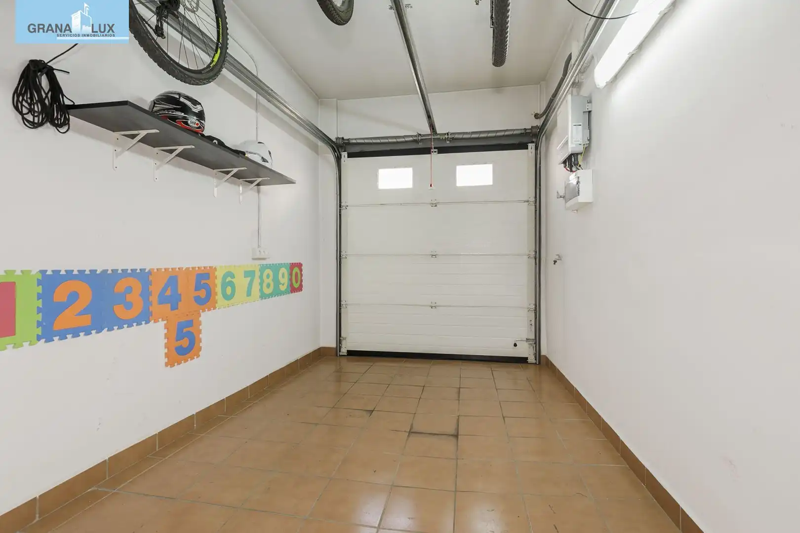 Casa a schiera con terrazza in vendita a 22 Calle Pensamiento, imagen 26