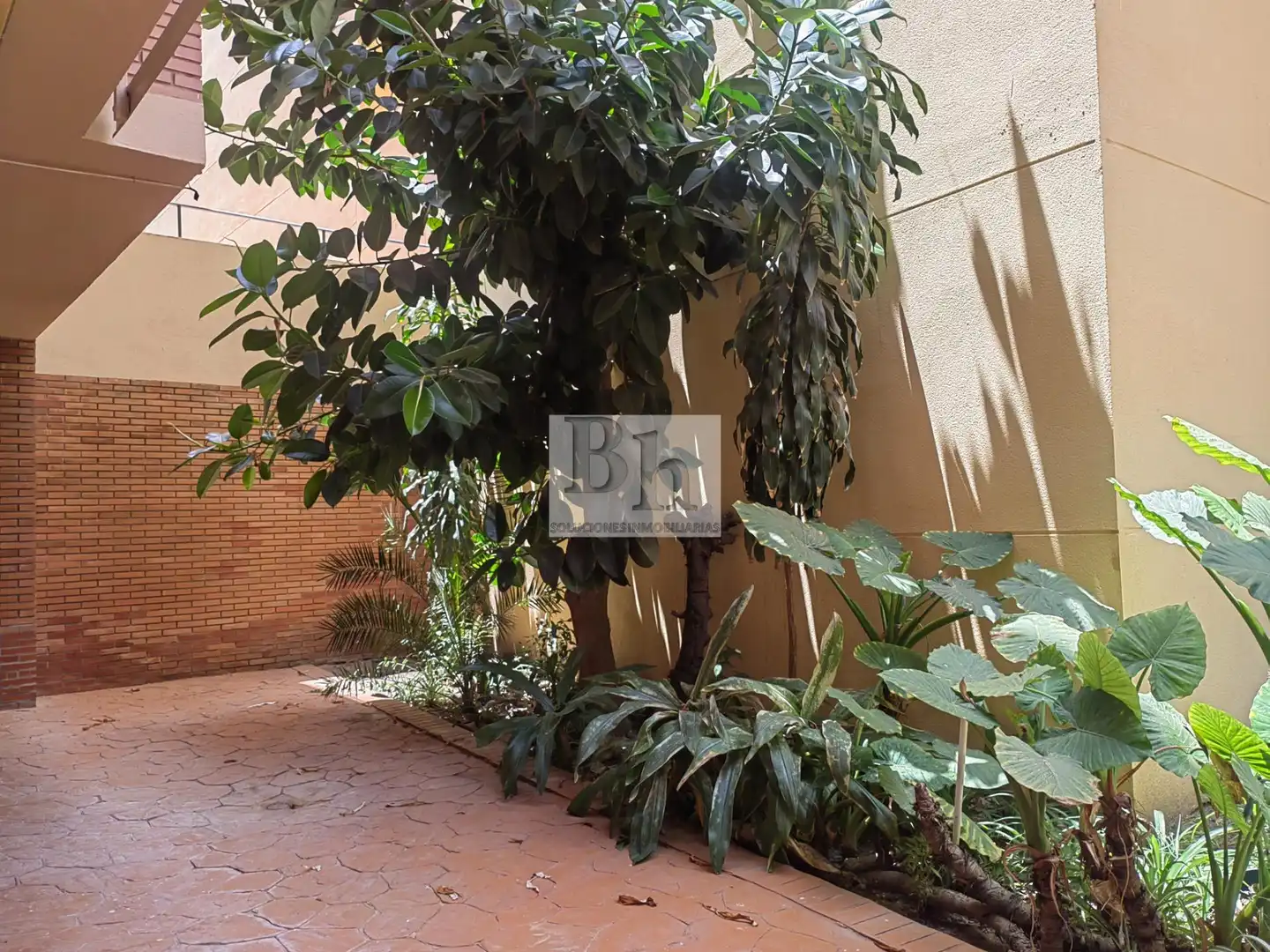Piso en venta en Avenida CARLOS HAYA, 62, La Florida - Parque Norte