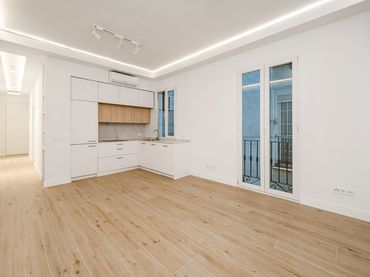 Flat with lift for sale in Calle de Ibiza