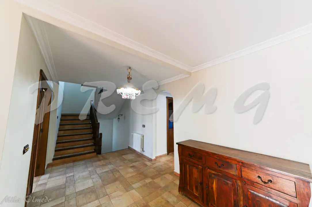 Houses for sale in Los Pinos