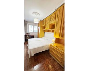 Bedroom of Flat to rent in Oviedo   with Heating, Parquet flooring and Terrace