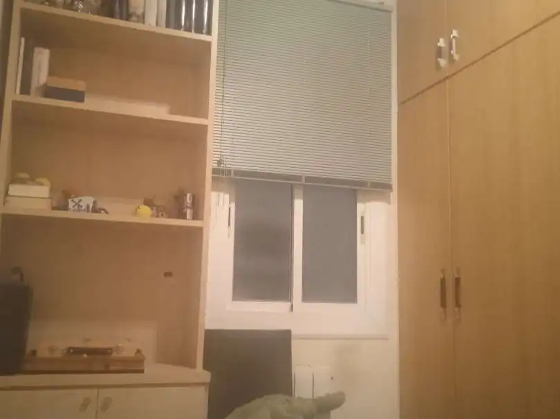 Bedroom of Flat for share in Eixample