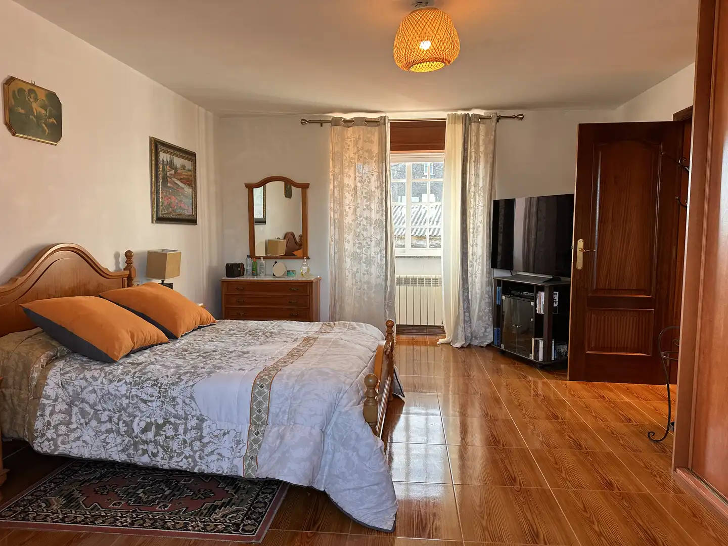 Habitación de Finca rústica en venta en Teo con Calefacción, Terraza y Trastero