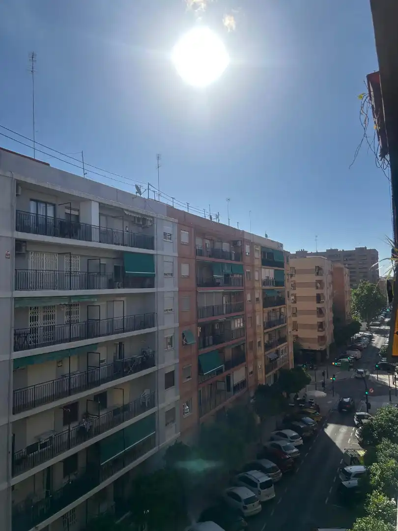 Vista exterior de Pis de lloguer en Valencia amb Aire condicionat, Moblat i Forn