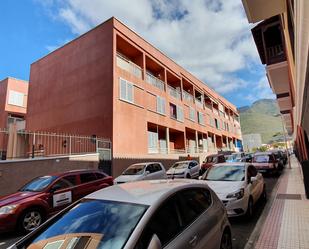 Vista exterior de Dúplex en venda en Adeje amb Terrassa i Balcó