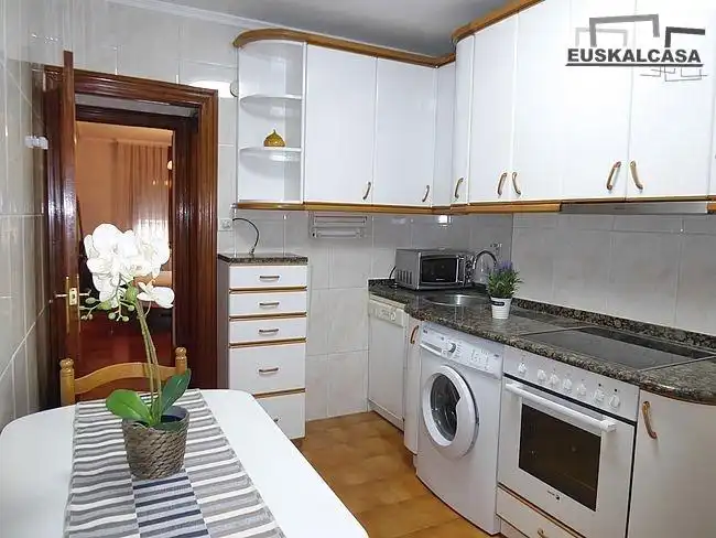 Piso en venta en Zorrotza