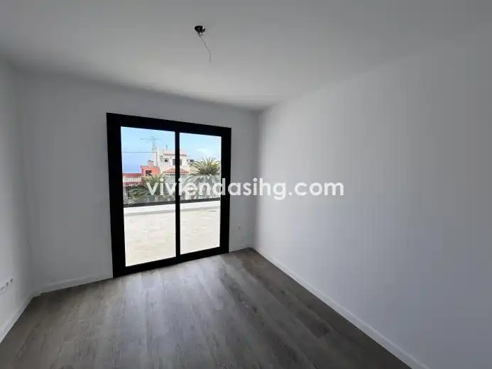 Bedroom of Flat for sale in Los Realejos  with Terrace and Storage room