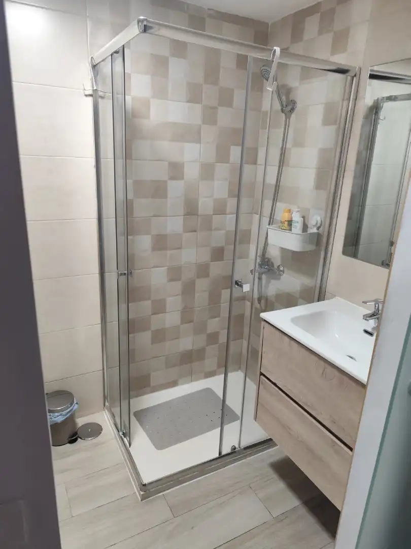 Bathroom of Apartments for rent to own in Las Palmas de Gran Canaria  with Furnished