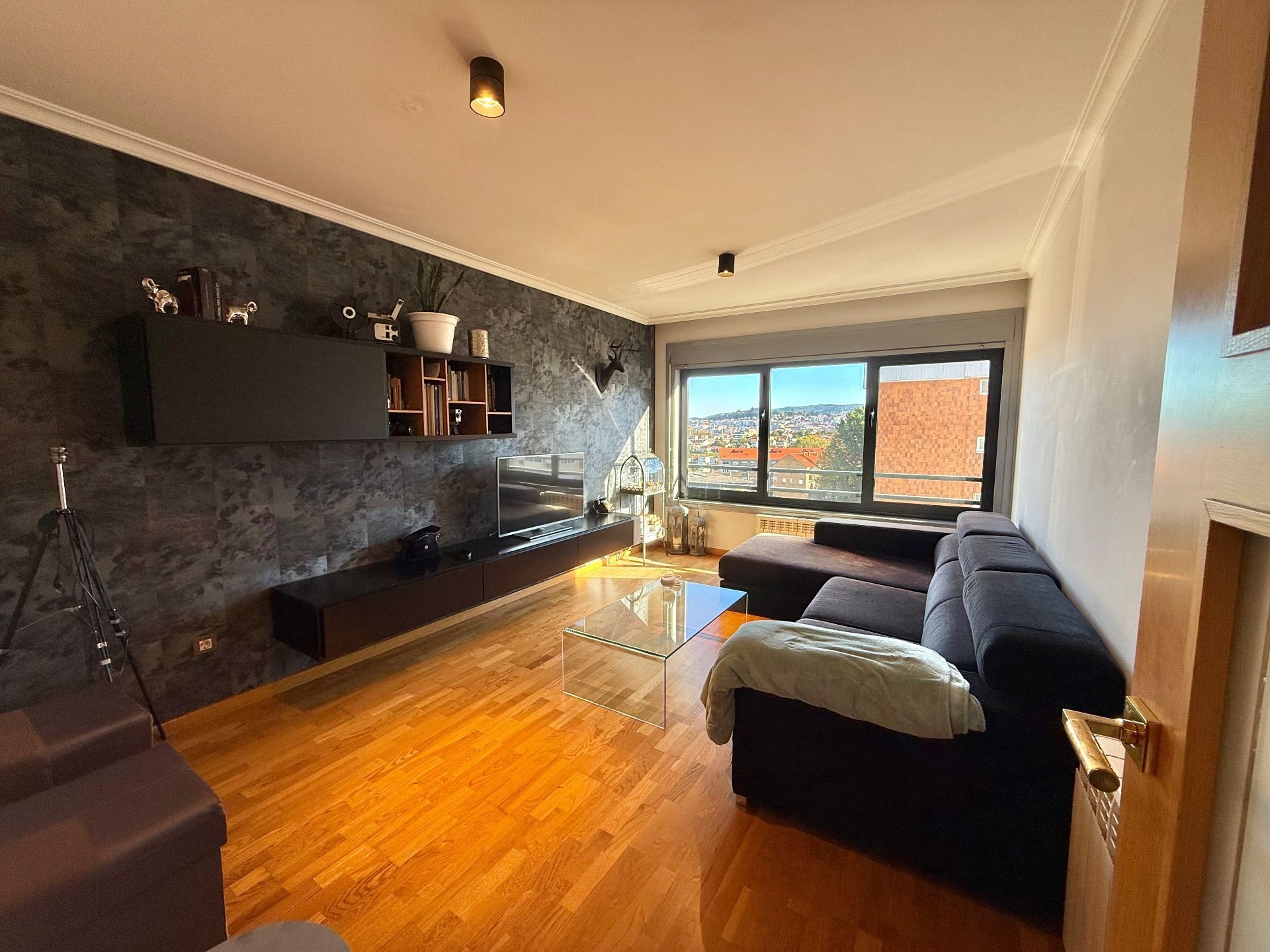 Vista exterior de Piso en venta en Vigo  con Calefacción y Trastero