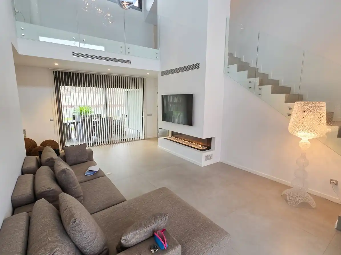 Casa con terrazza in vendita a Carrer dels Til·lers, imagen 6