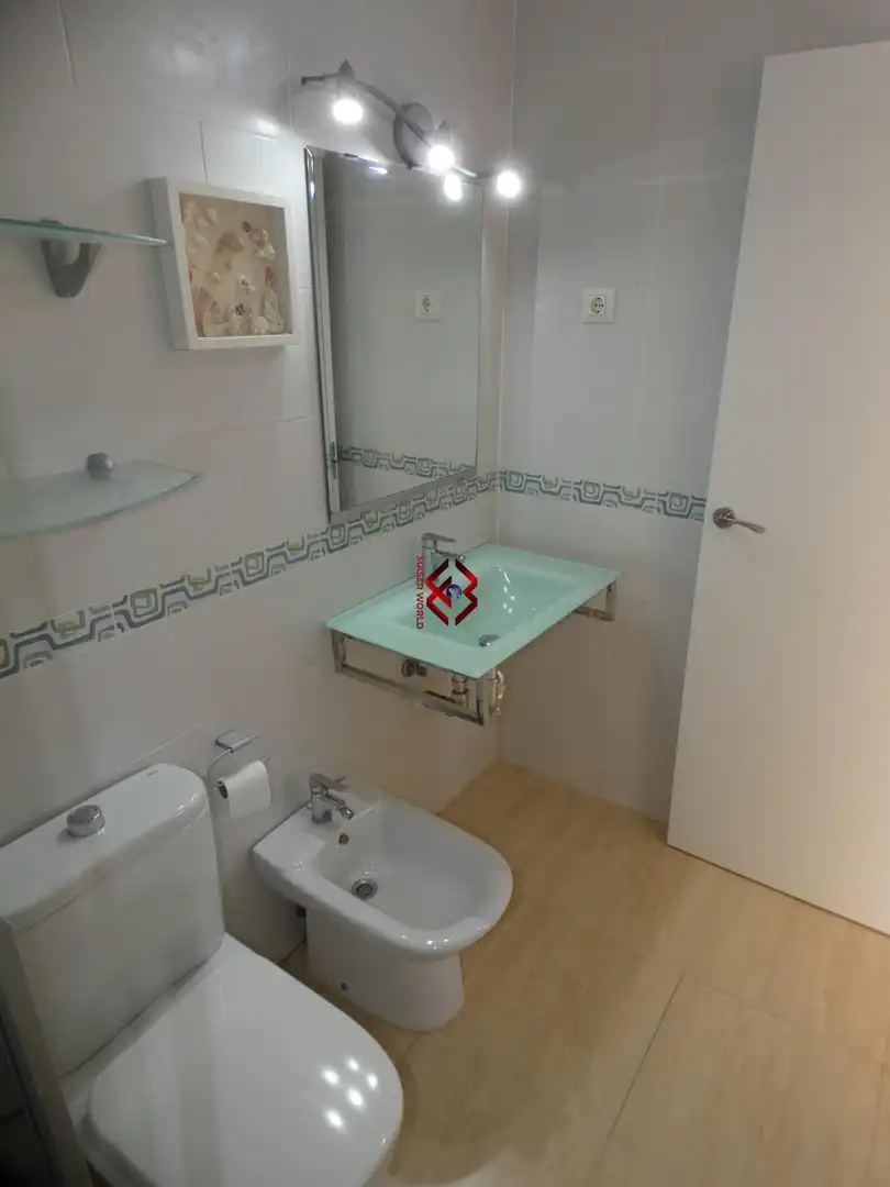 Baño de Ático en venta en Mazarrón con Aire acondicionado, Trastero y Balcón