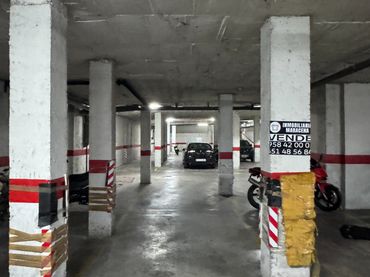 Individual con ascensor en venta en Calle Joaquín Blume 4