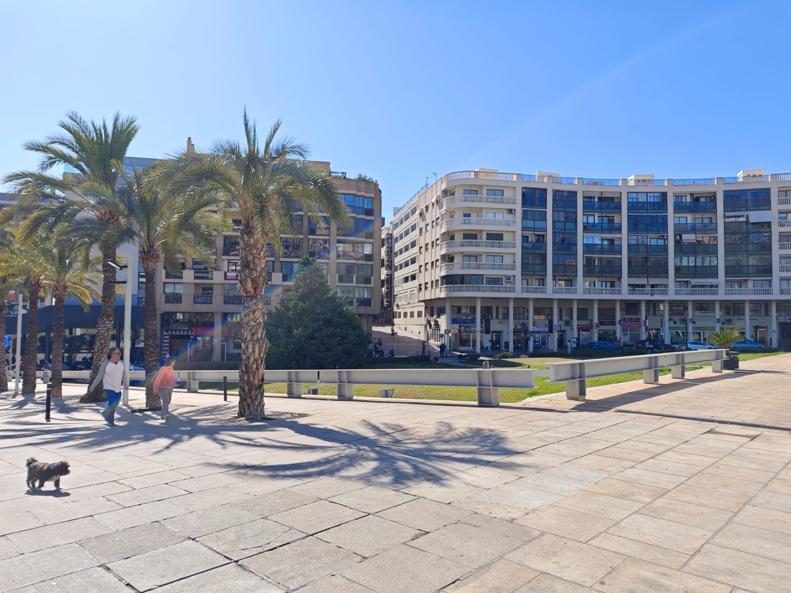 Vista exterior de Local en venda en Benidorm