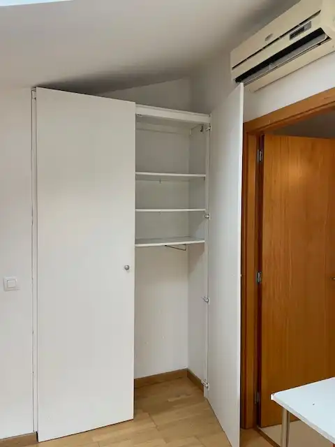 Dúplex de alquiler en Carrer Joaquim Botet i Sisó, 28, Montilivi