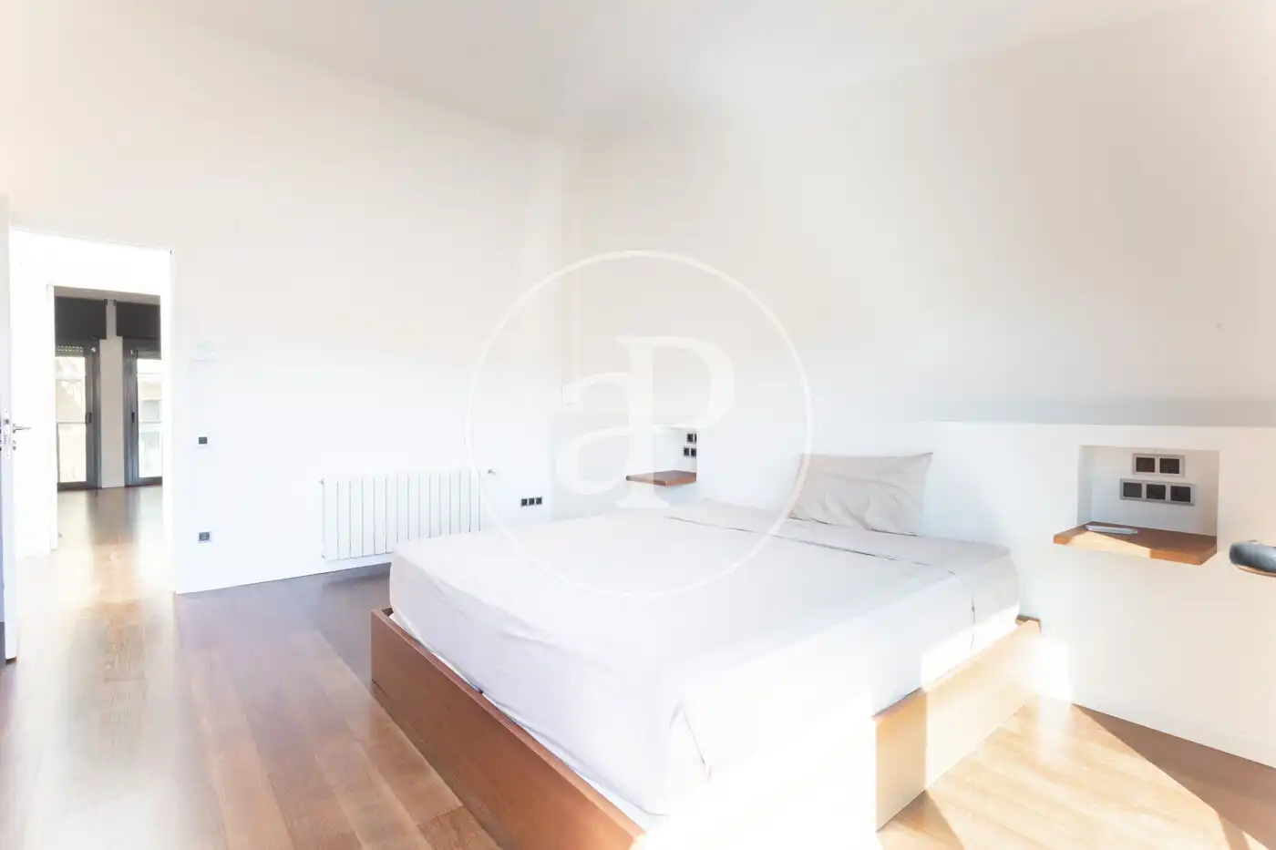 Bedroom of Detached homes for rent in Barcelona  with Air Conditioner, Heating and Private garden