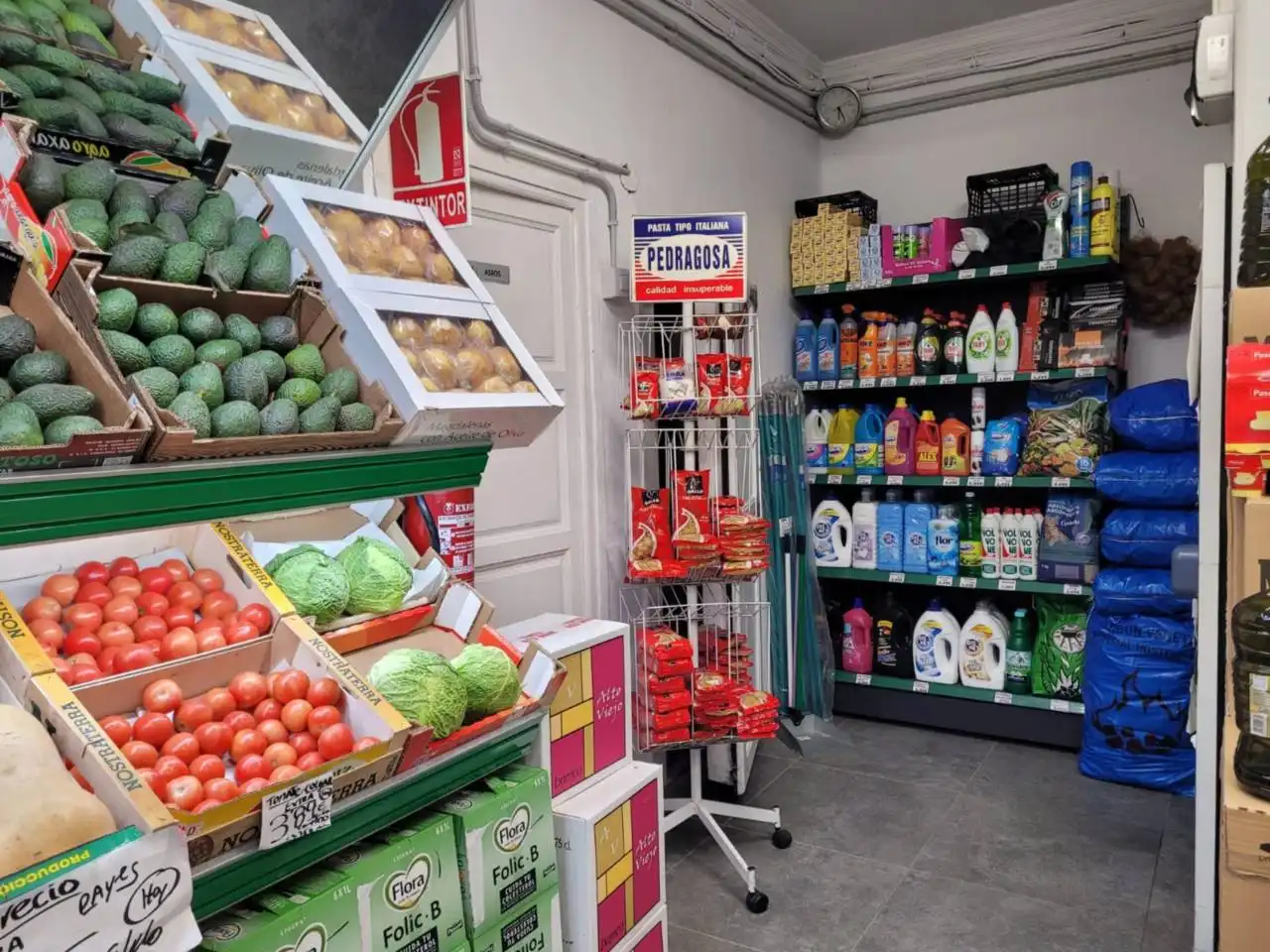 Local comercial en traspaso en Ca n'Oriac - Sector Nord, imagen 4