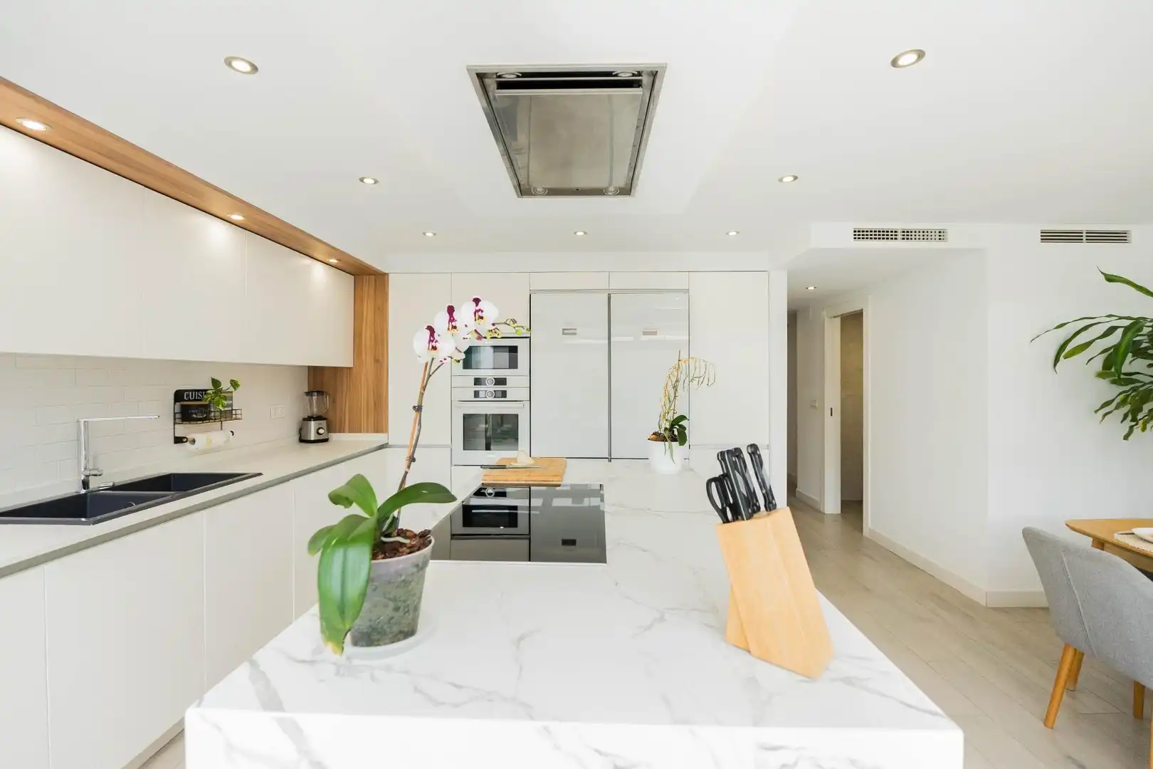 Kitchen of Houses for sale in Málaga  with Air Conditioner, Heating and Terrace