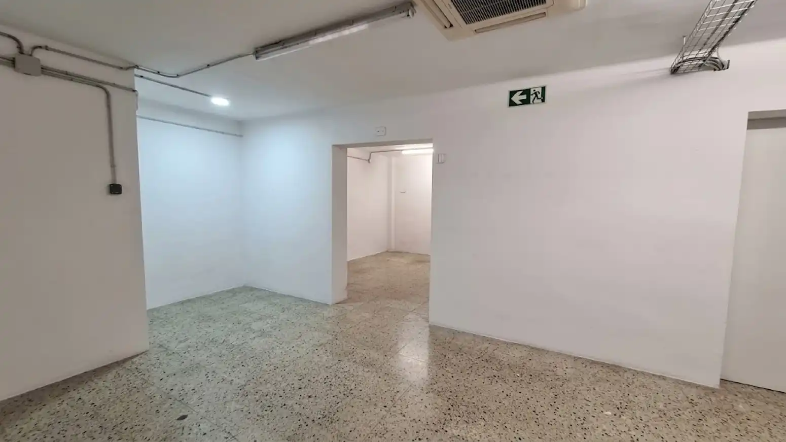 Geschaftsraum zur Miete in Nou Barris
