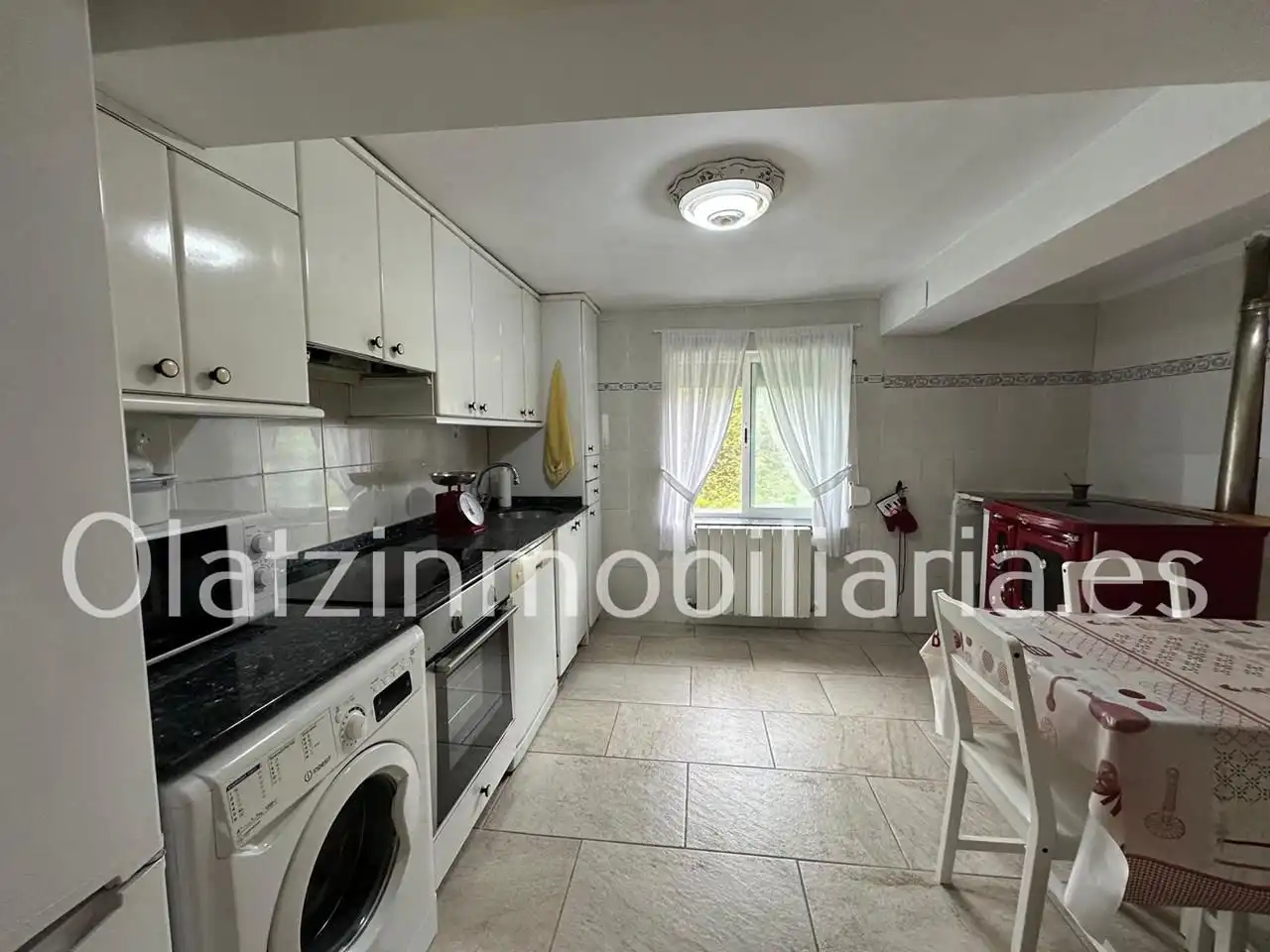 Cocina de Casa o chalet en venta en Valle de Villaverde con Calefacción y Terraza