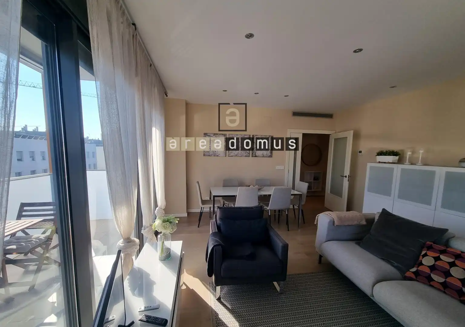 Wohnzimmer von Wohnung zur Miete in Sant Feliu de Llobregat mit Heizung, Privatgarten und Terrasse