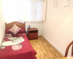 Apartment to share in Estadio Castalia