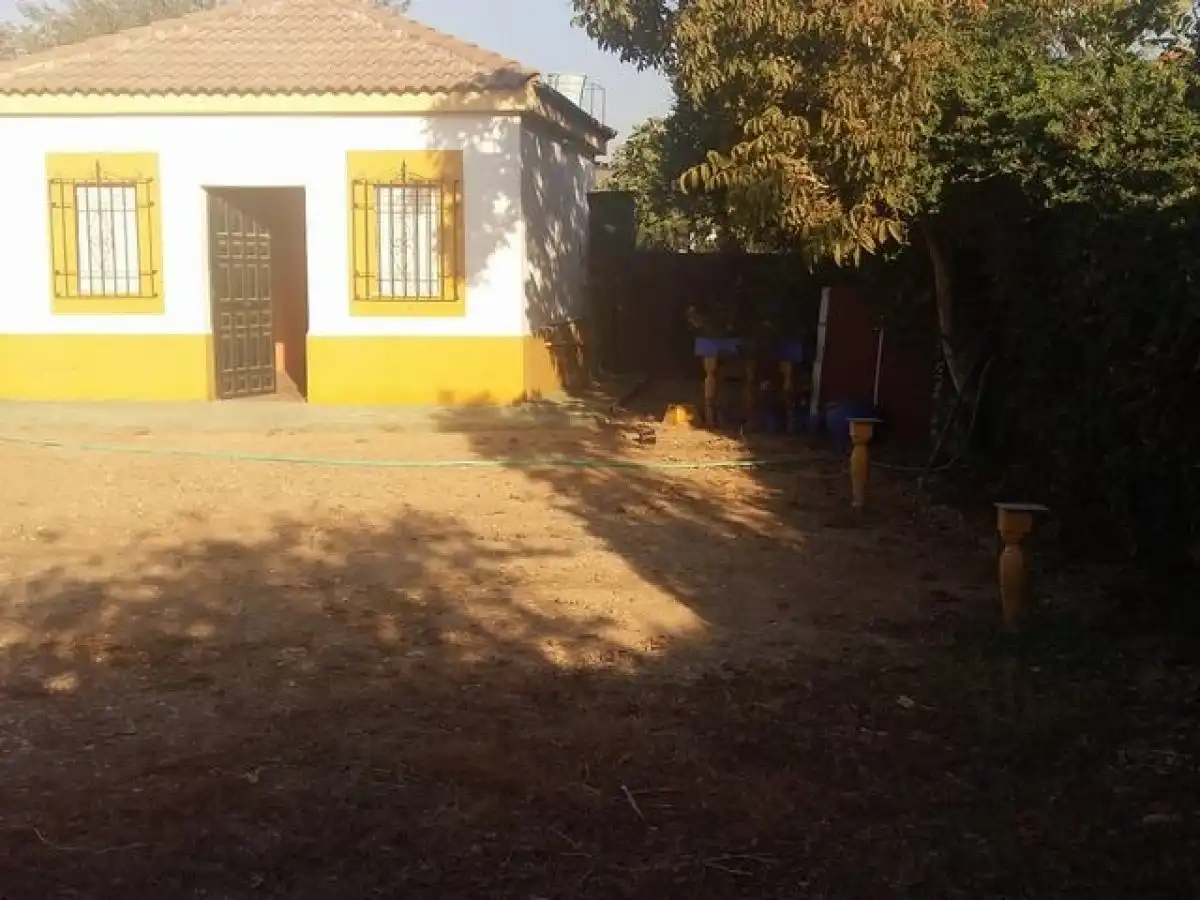 Casa con jardín en venta en Periurbano Oeste - Sierra, imagen 5