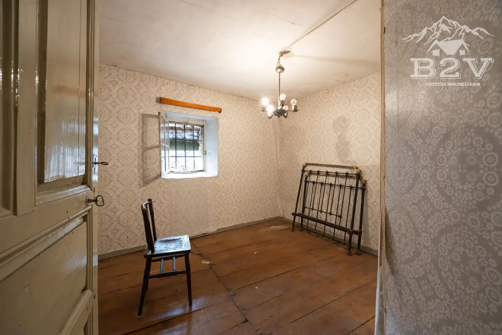 Habitación de Casa adosada en venta en Rascafría con Calefacción, Jardín privado y Trastero
