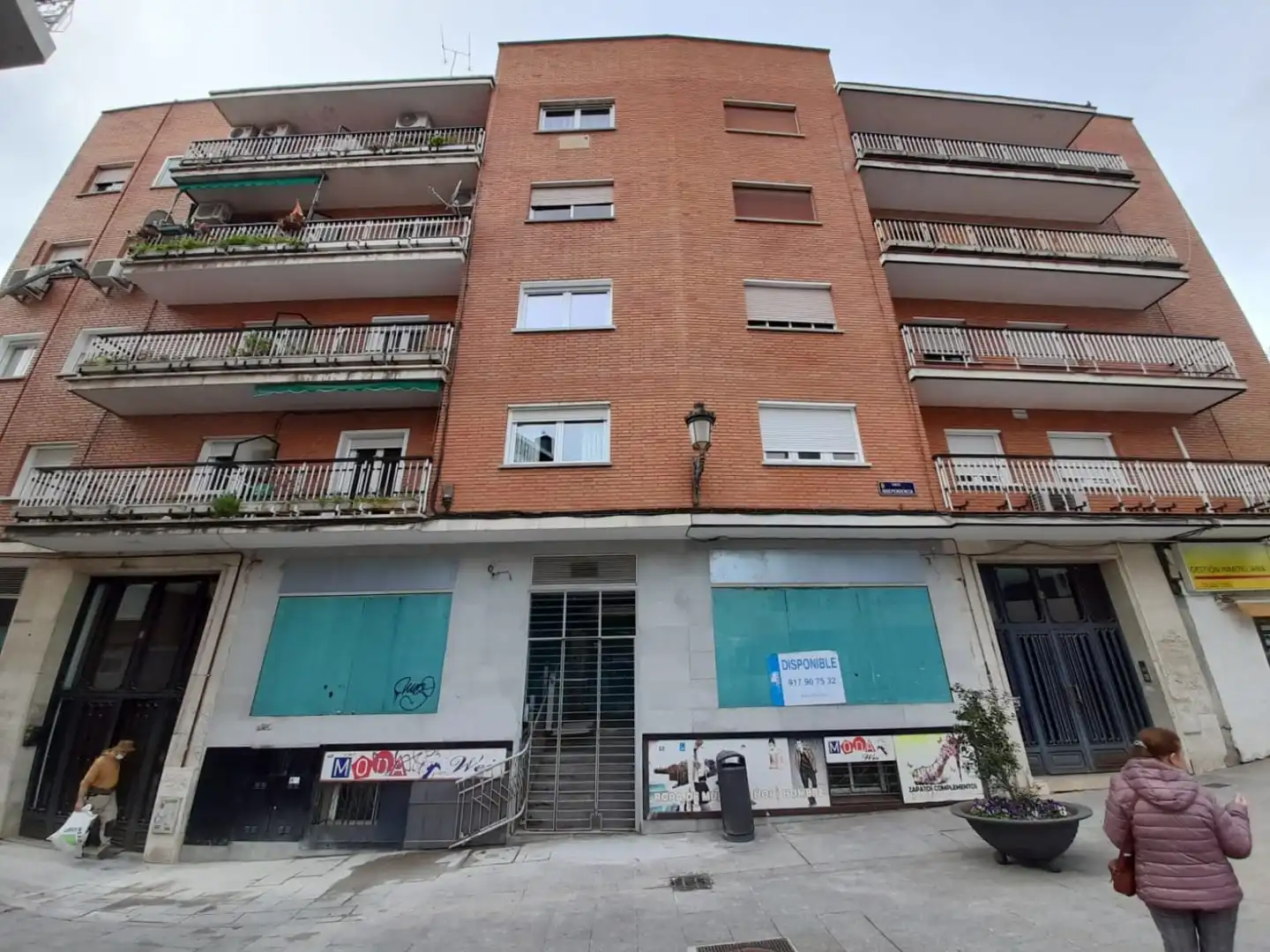 Local comercial de lloguer a C/ Independencia