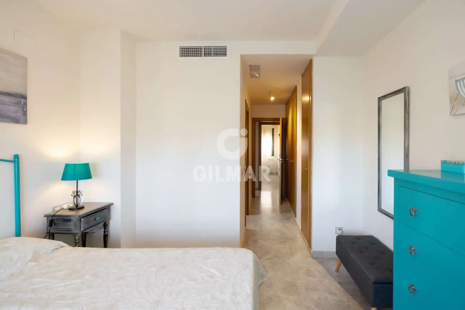 Habitación de Piso en venta en Chipiona con Calefacción, Jardín privado y Trastero