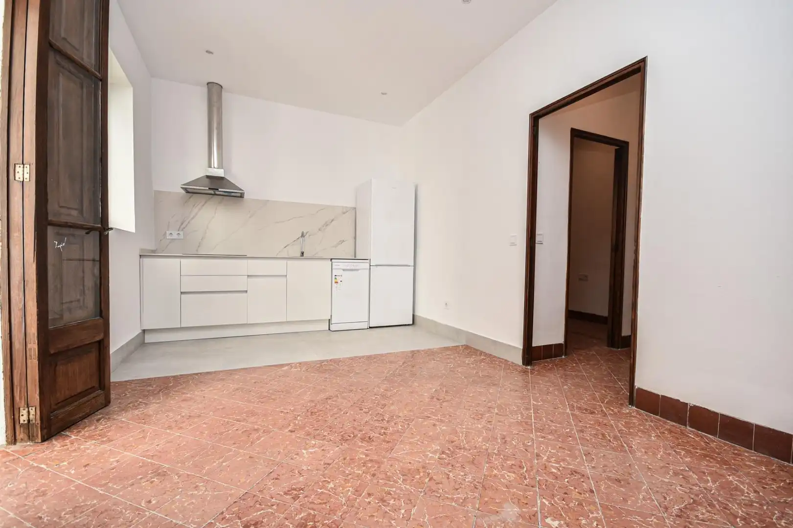 Küche von Wohnung zur Miete in  Palma de Mallorca mit Terrasse, Abstellraum und Balkon