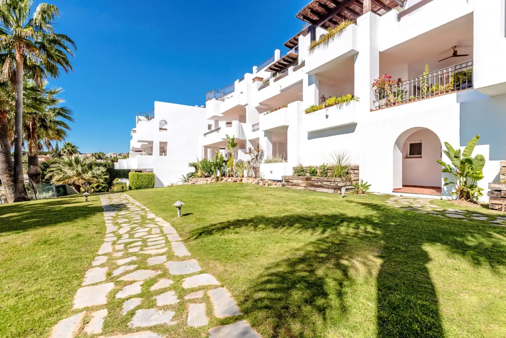 Apartment mit Pool zum Verkauf in Nueva Andalucía, imagen 20