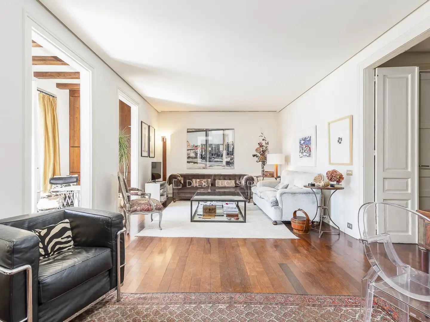 Wohnzimmer von Wohnung zum Verkauf in Barcelona mit Klimaanlage, Heizung und Terrasse