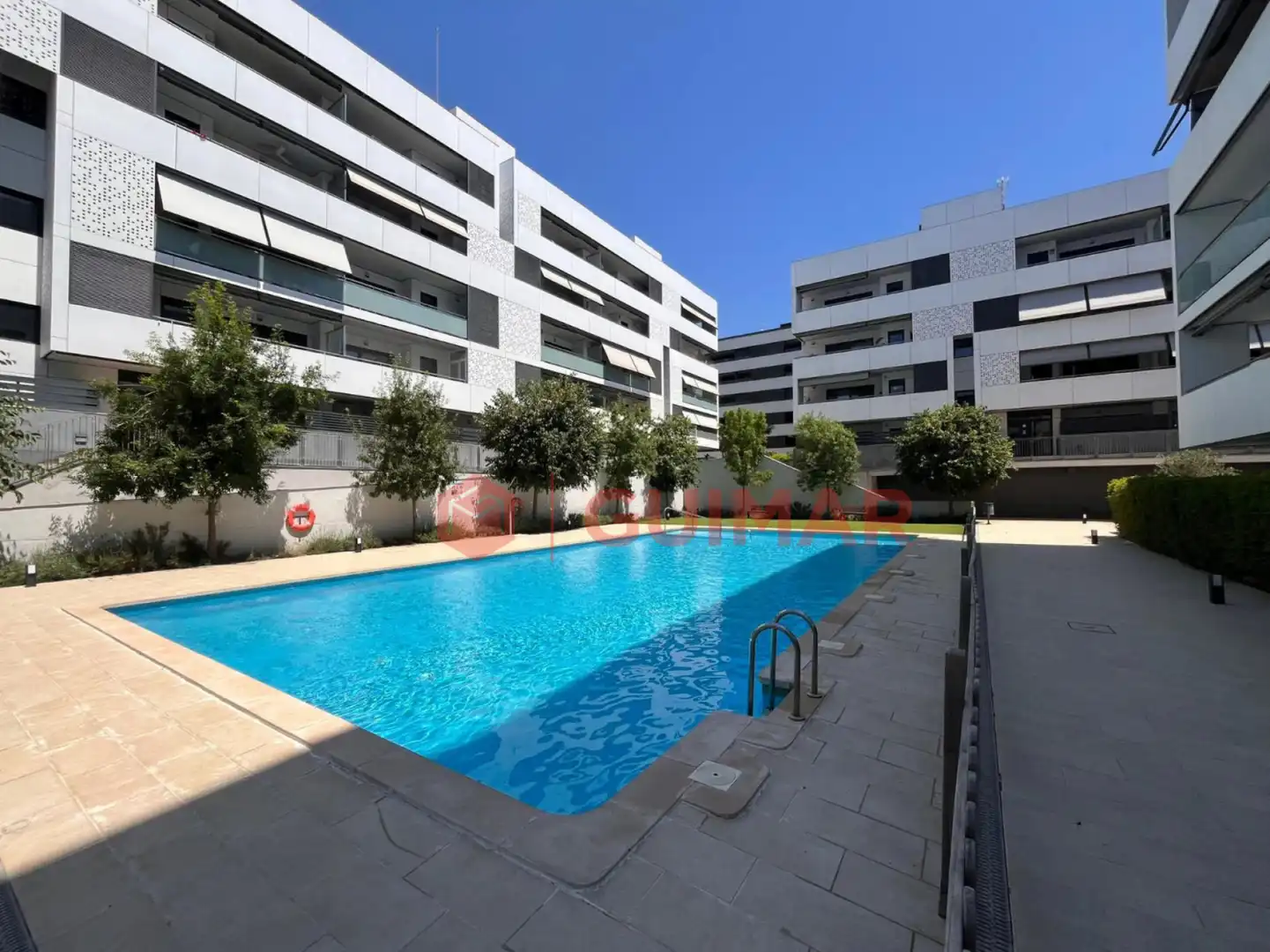 Swimming pool of Flat for sale in Sant Just Desvern  with Air Conditioner, Heating and Private garden