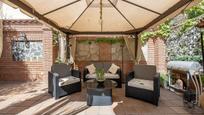 Terrassa de Casa o xalet en venda en  Granada Capital amb Calefacció, Jardí privat i Terrassa