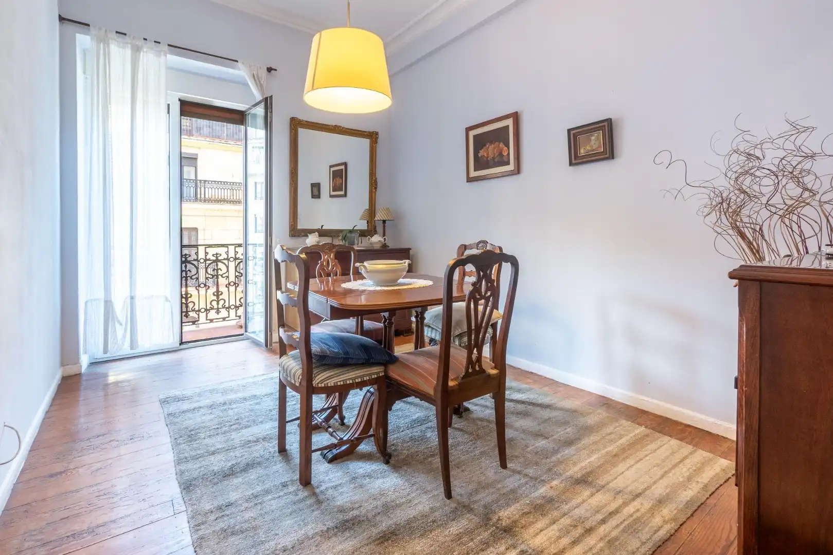 Comedor de Piso en venta en Donostia - San Sebastián  con Calefacción