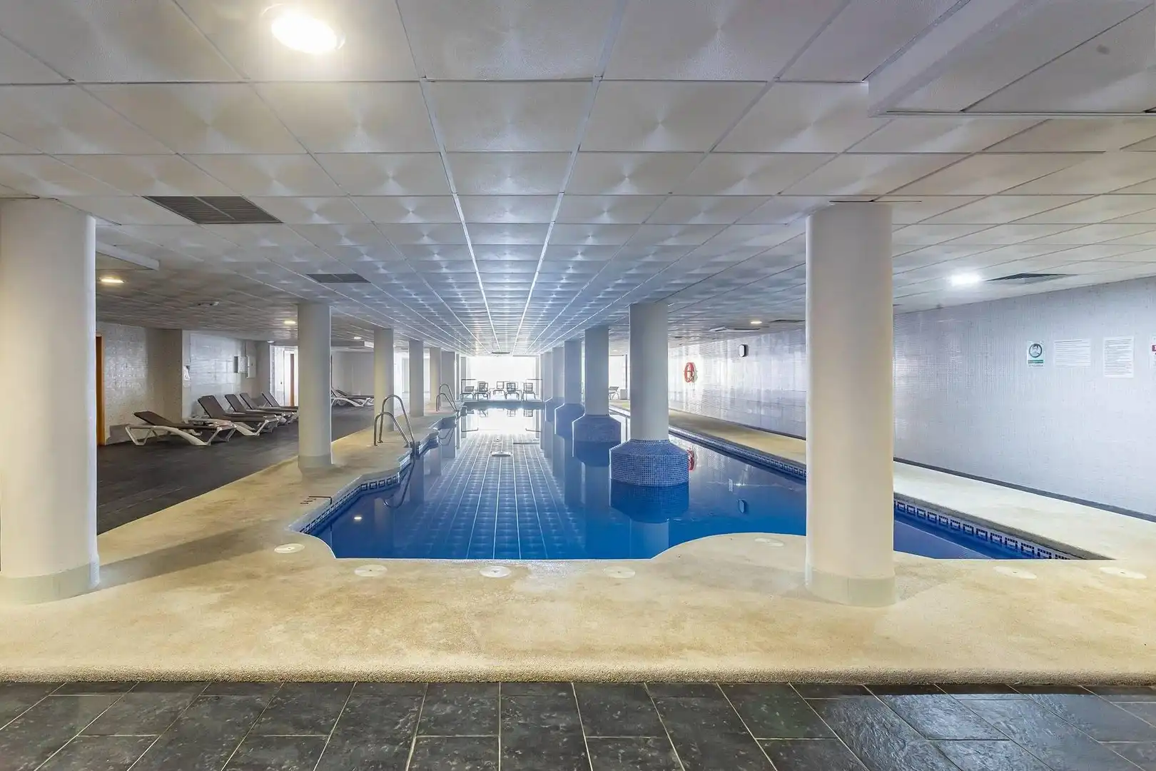 Swimming pool of Flat for sale in Vícar  with Air Conditioner, Heating and Private garden