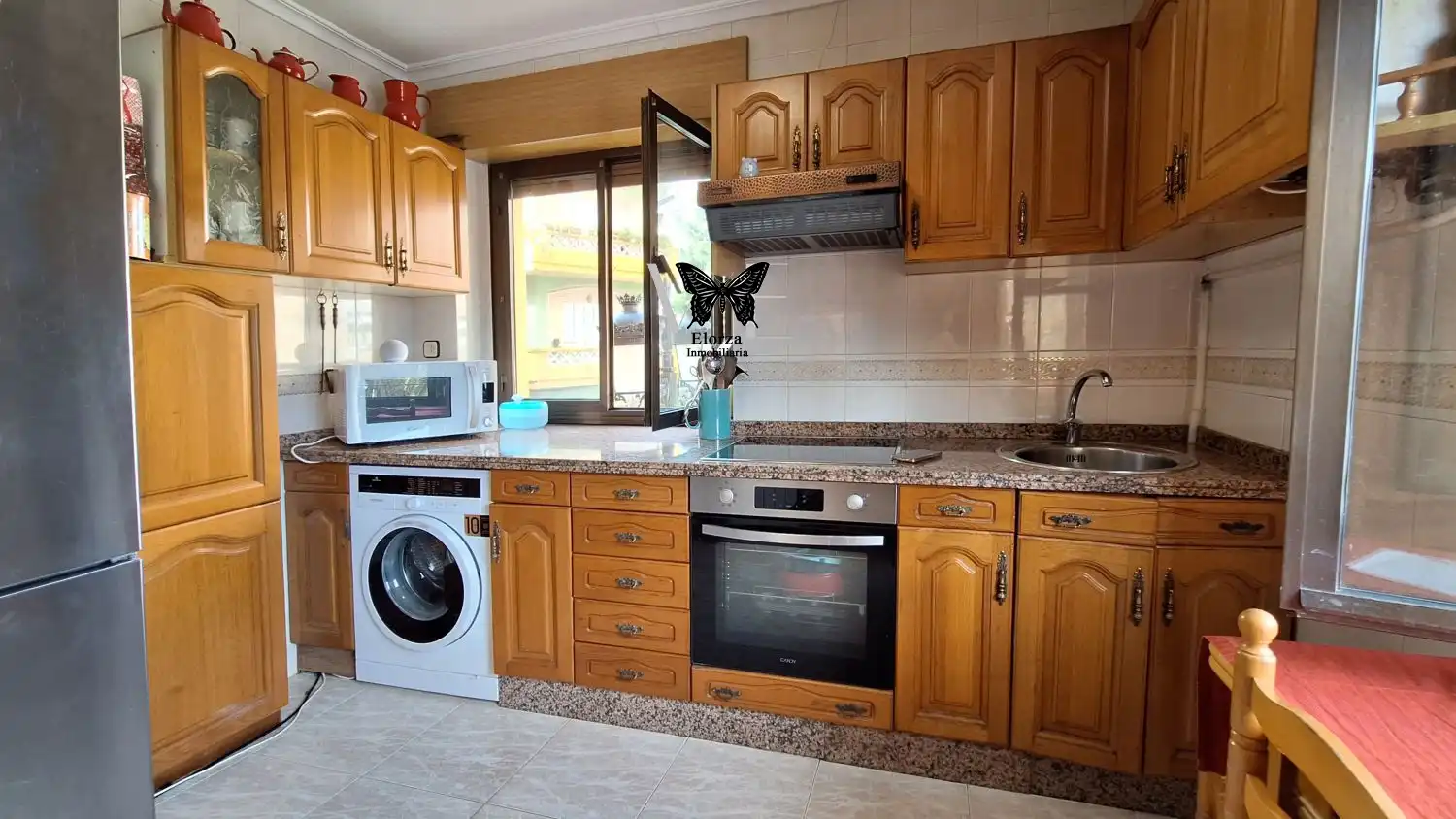 Kitchen of Flat for sale in Oviedo   with Heating, Storage room and Furnished