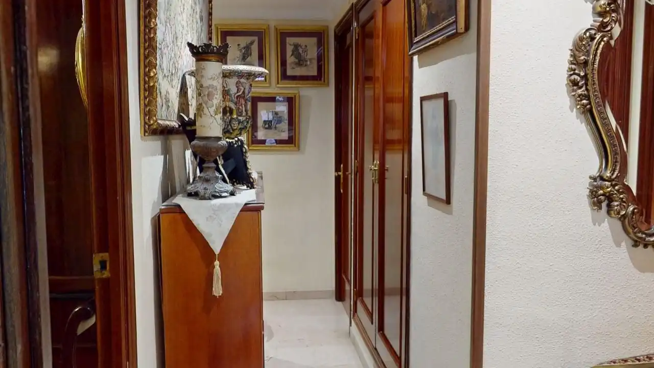 Flat for sale in Sevilla  with Air Conditioner, Heating and Terrace