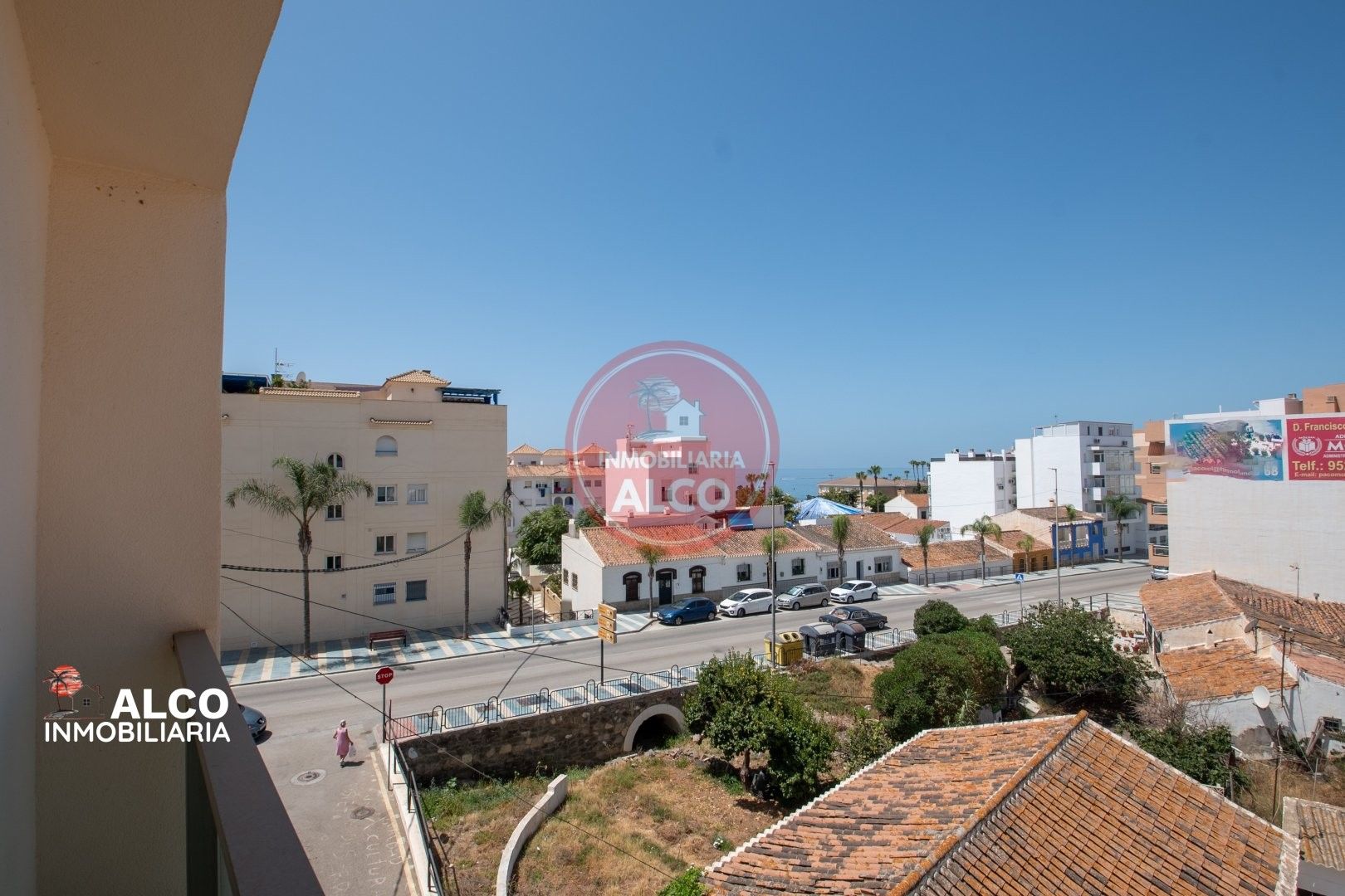 Vista exterior de Piso en venta en Torrox con Piscina