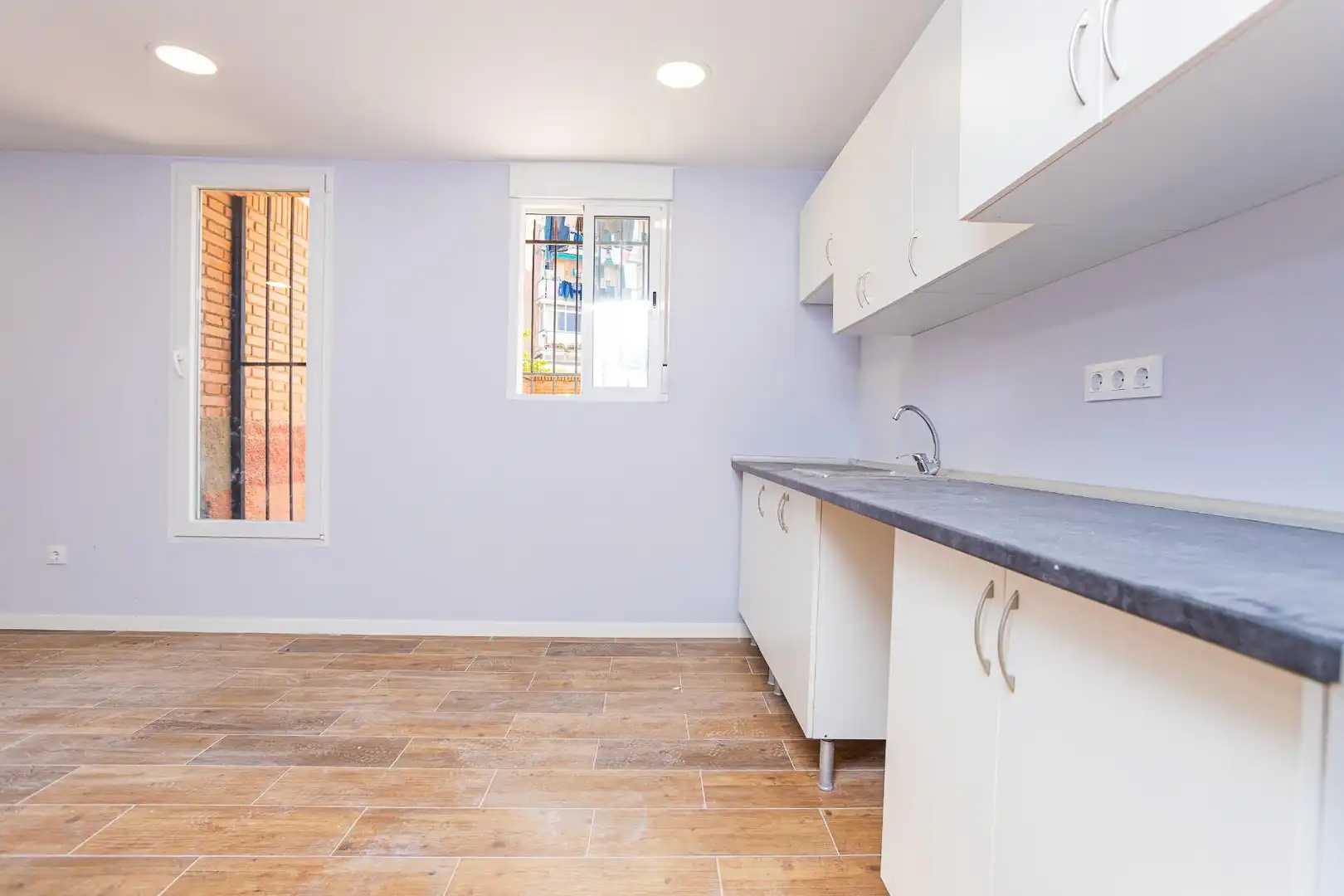 Cocina de Estudio en venta en Alcobendas con Calefacción y Amueblado