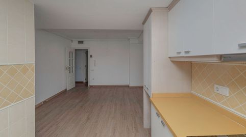 Foto 5 de Piso en venta en Av de Ramón y Cajal, Ensanche - Diputación, Alicante / Alacant