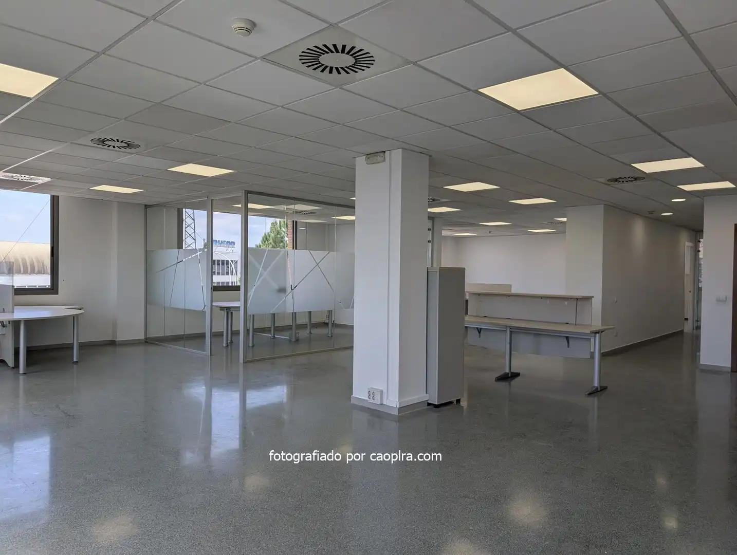 Office for rent in Sant Just Desvern  with Air Conditioner and Heating